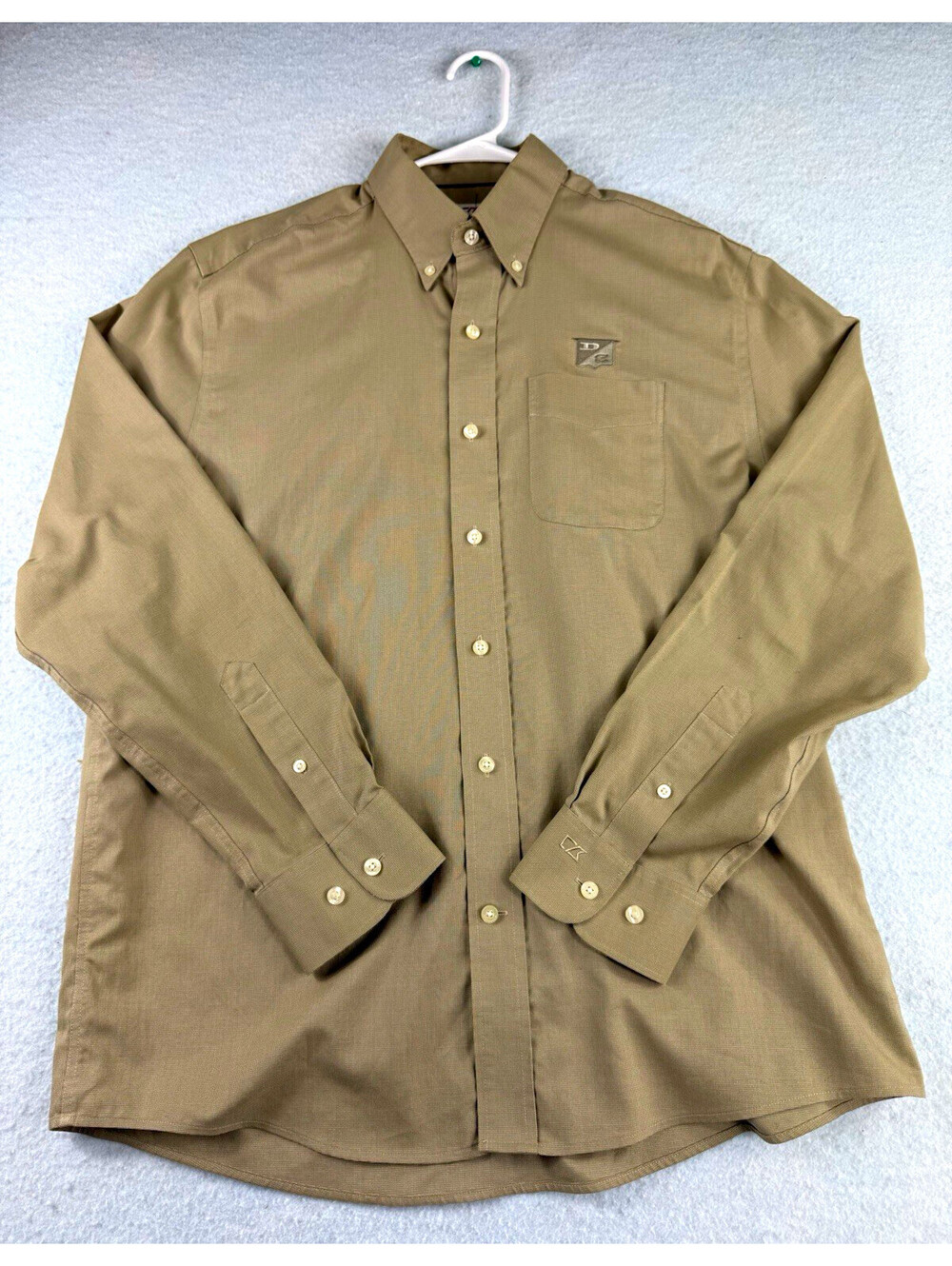 Cutter & Buck Men's M Tan Solid Button-Down Long Sleeve Button-Up Shirt Logo